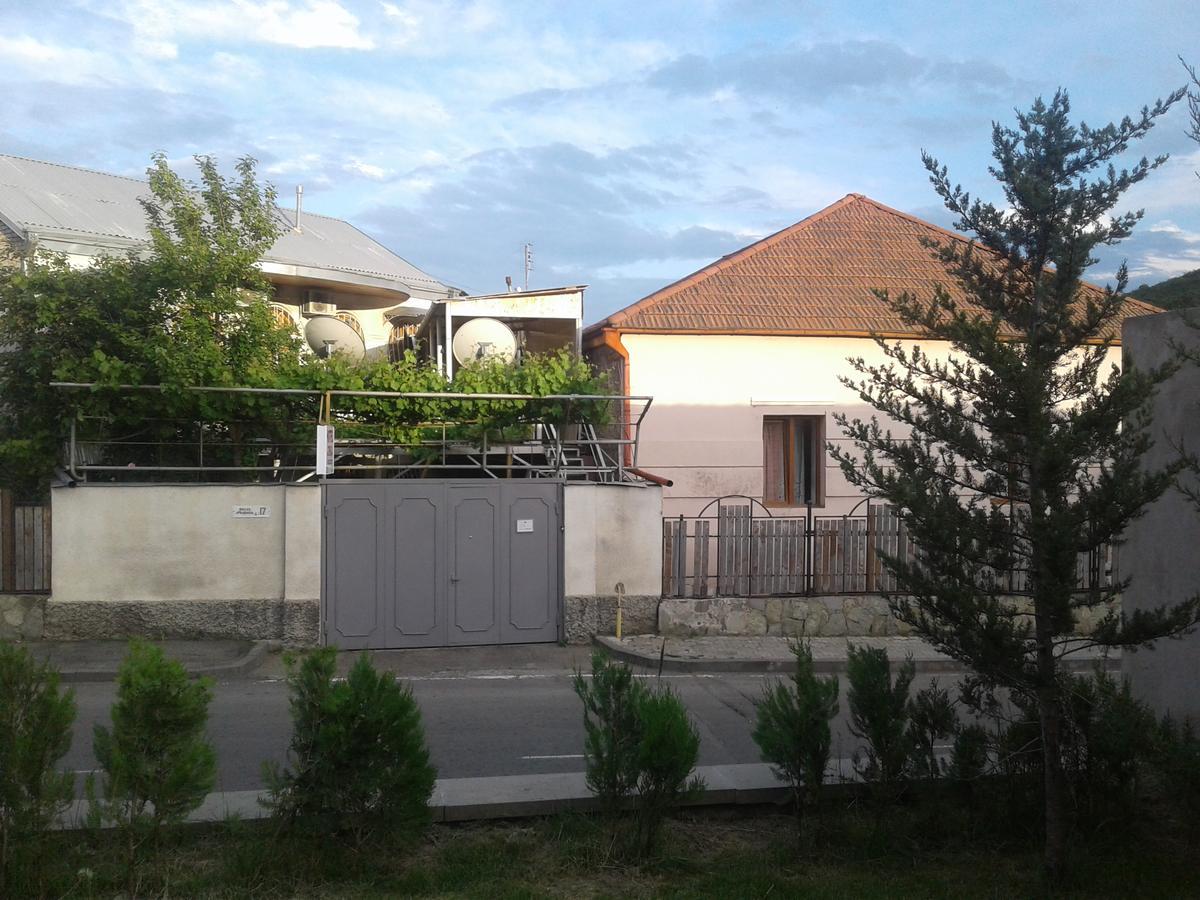Hotel ,,Tengo,, Mtsʼkhetʼa Dış mekan fotoğraf