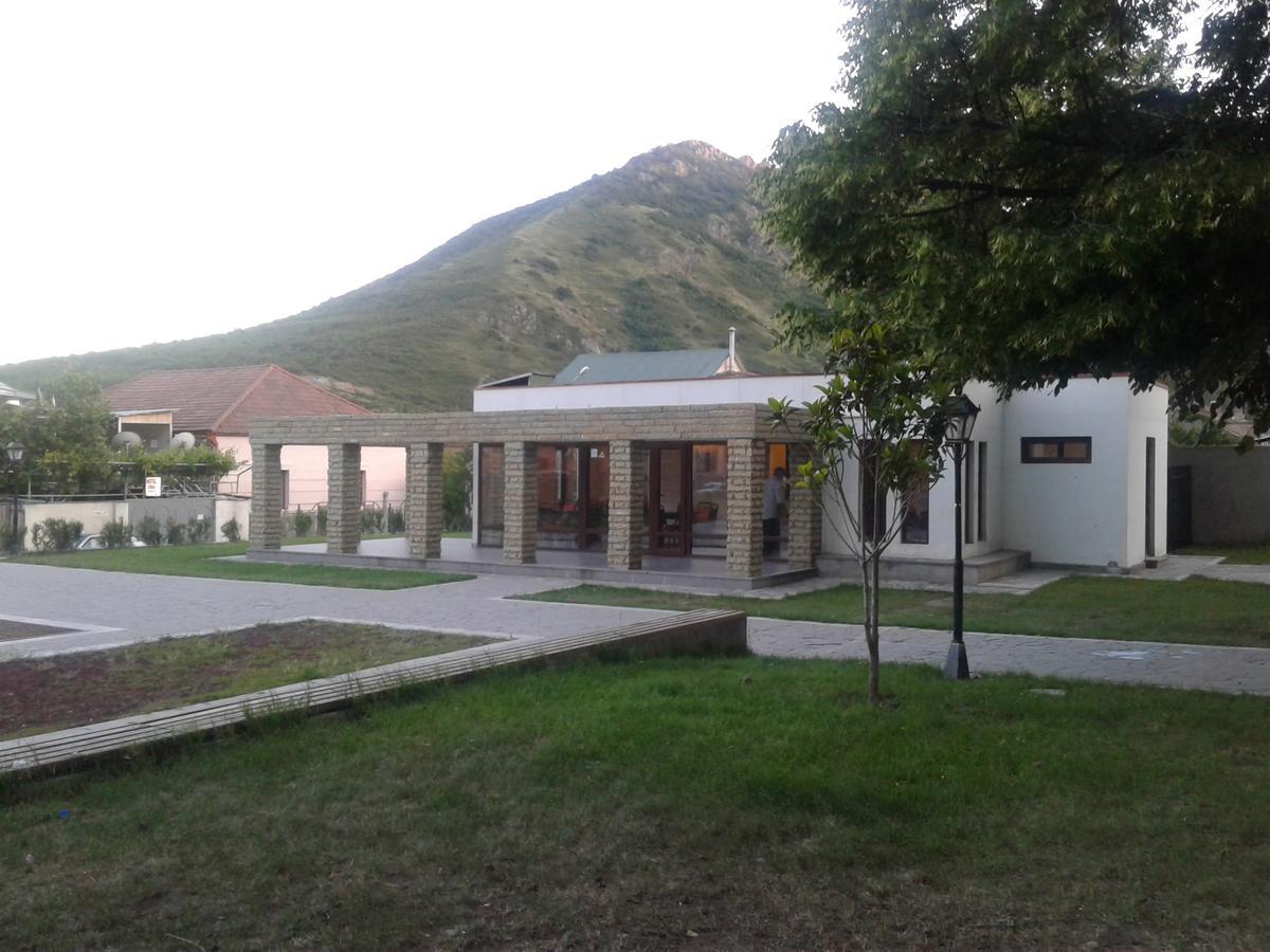 Hotel ,,Tengo,, Mtsʼkhetʼa Dış mekan fotoğraf